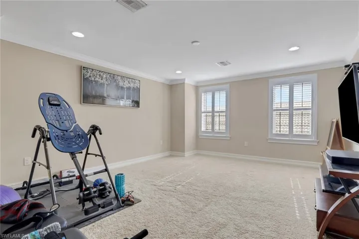 16309 Aberdeen Way, Naples, Florida 34110