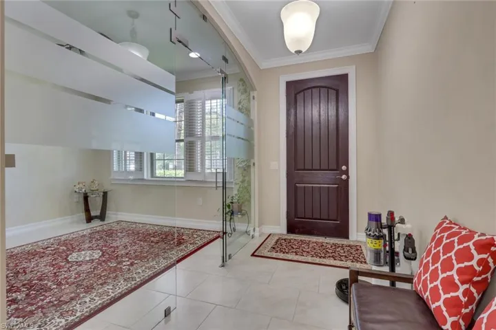 16309 Aberdeen Way, Naples, Florida 34110