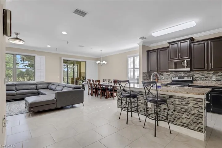16309 Aberdeen Way, Naples, Florida 34110