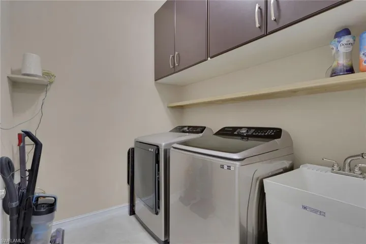 16309 Aberdeen Way, Naples, Florida 34110