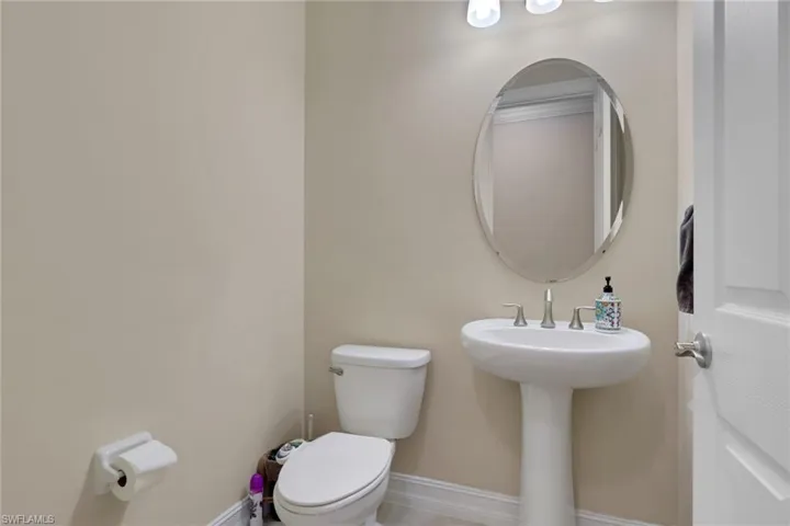 16309 Aberdeen Way, Naples, Florida 34110