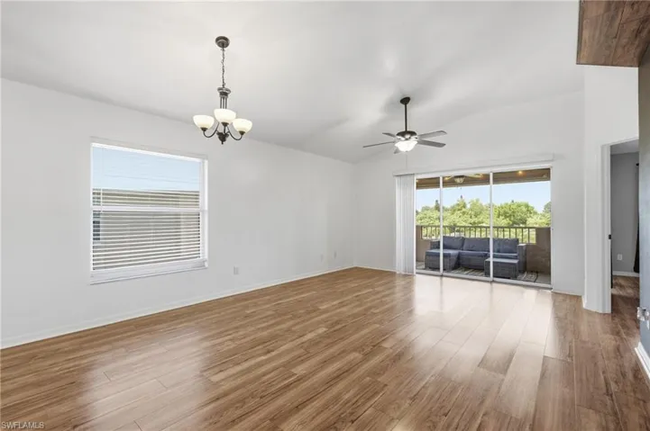 20 Cosmopolitan Dr 6, Lehigh Acres, Florida 33936