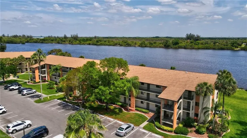 16000  Bay Pointe  BLVD, North Fort Myers, FL 33917