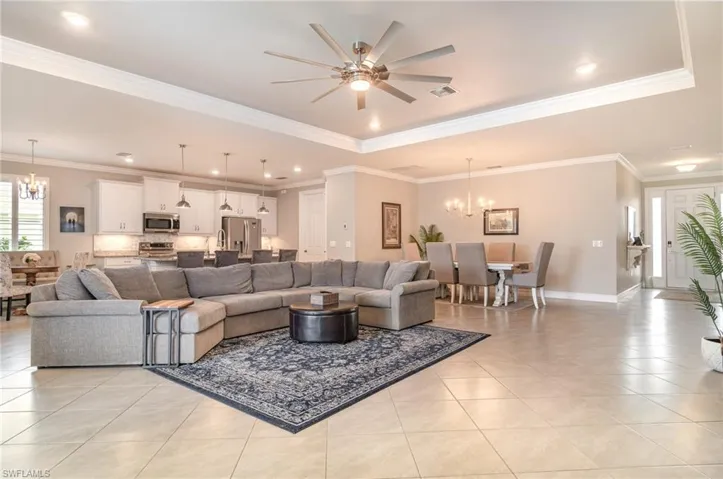 3281  Baravaldo  CIR, Cape Coral, FL 33909
