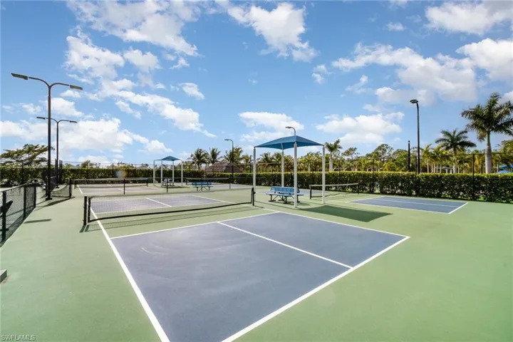 3281  Baravaldo  CIR, Cape Coral, FL 33909
