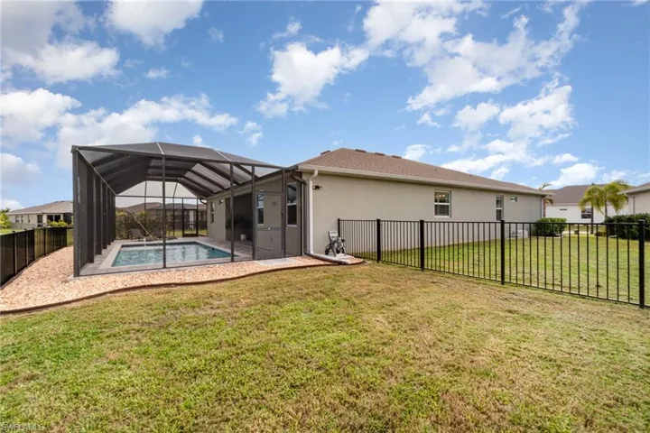 3281  Baravaldo  CIR, Cape Coral, FL 33909