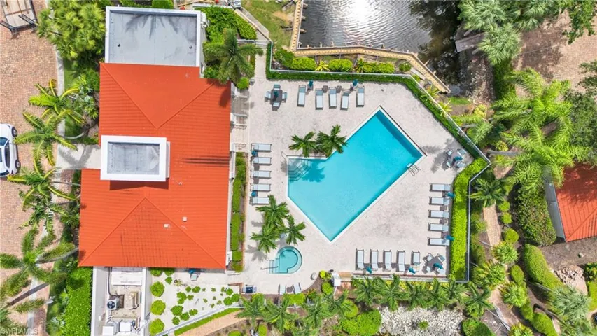 Community pool