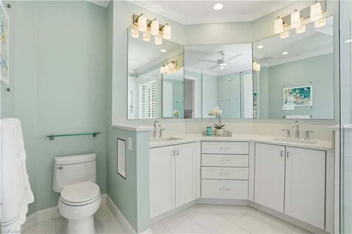 Primary bath