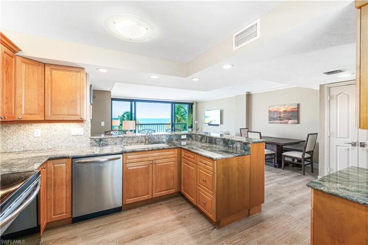 26300  Hickory  BLVD, Bonita Springs, FL 34134
