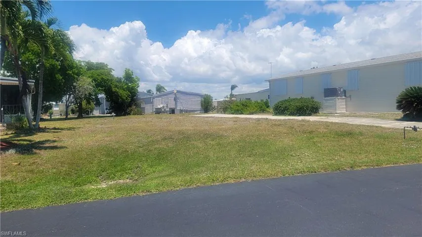 4700  Fiji  LN, Bonita Springs, FL 34134