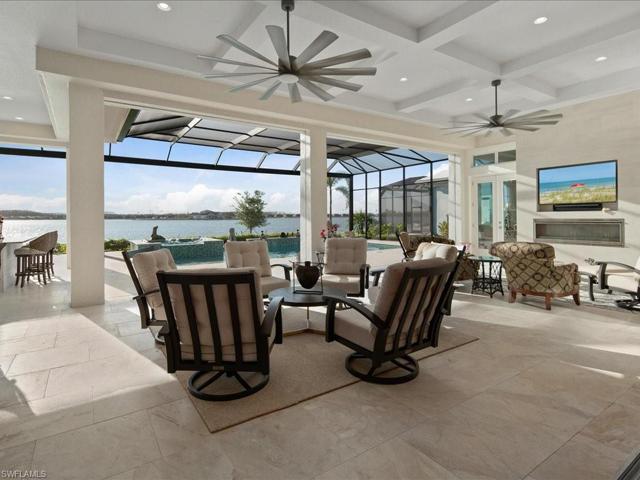 1100 Sqft. Outdoor Living Area
