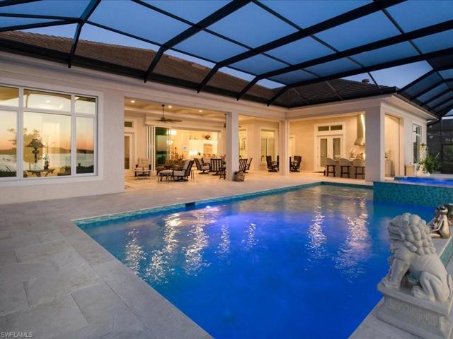 Custom Saltwater Pool & Oversized Spa