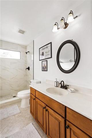 Upstairs Guest Bath