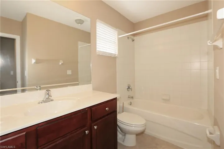 17007 Tremont St, Fort Myers, Florida 33908