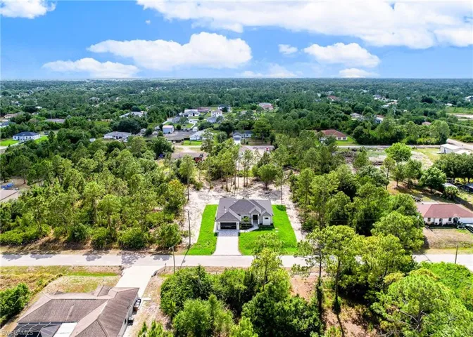 915 Lincoln Ave, Lehigh Acres, Florida 33972
