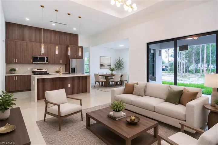 915 Lincoln Ave, Lehigh Acres, Florida 33972
