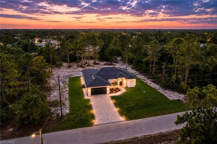 915 Lincoln Ave, Lehigh Acres, Florida 33972