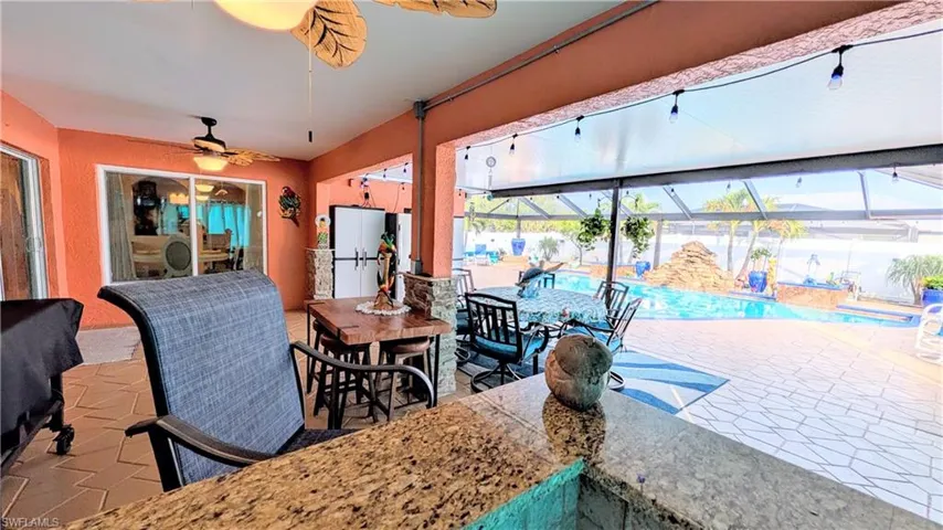 2907 Nw 5th Pl, Cape Coral, Florida 33993