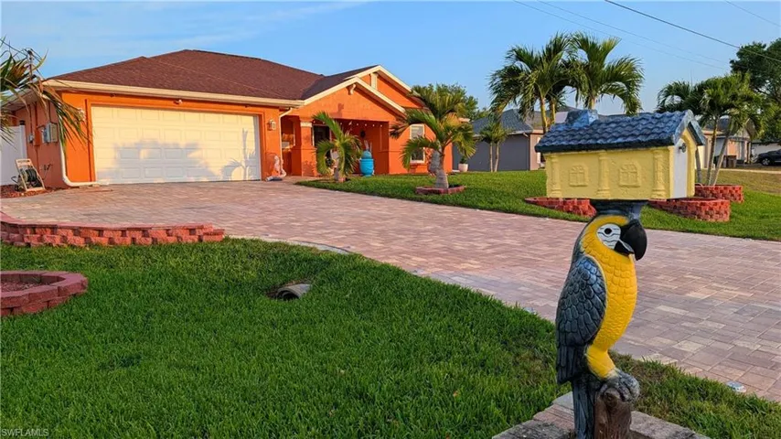 2907 Nw 5th Pl, Cape Coral, Florida 33993