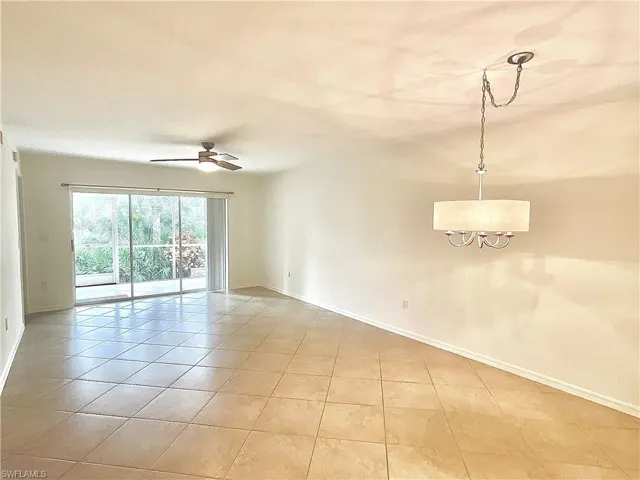3002  Sandpiper Bay  CIR, Naples, FL 34112