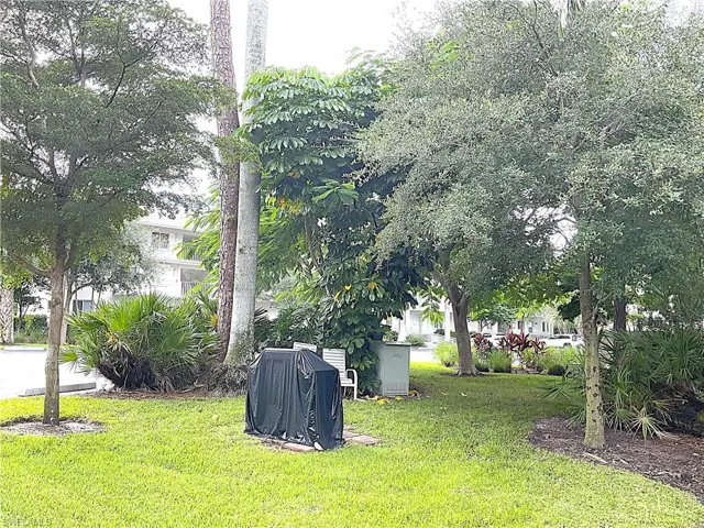 3002  Sandpiper Bay  CIR, Naples, FL 34112