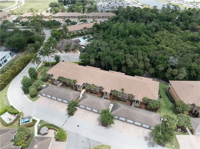 1113 Winding Pines Cir 205, Cape Coral, Florida 33909