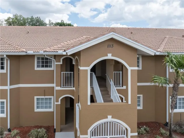 1113  Winding Pines  CIR, Cape Coral, FL 33909