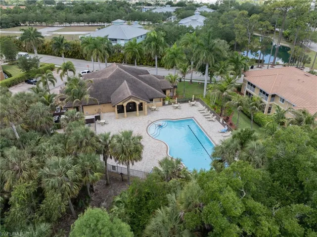 1113 Winding Pines Cir 205, Cape Coral, Florida 33909