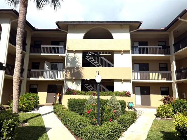 85 Saint Andrews Blvd # C306, Naples, Florida 34113
