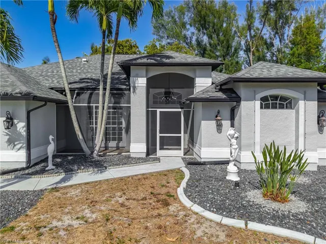2503  Aviation  PKWY, Cape Coral, FL 33904