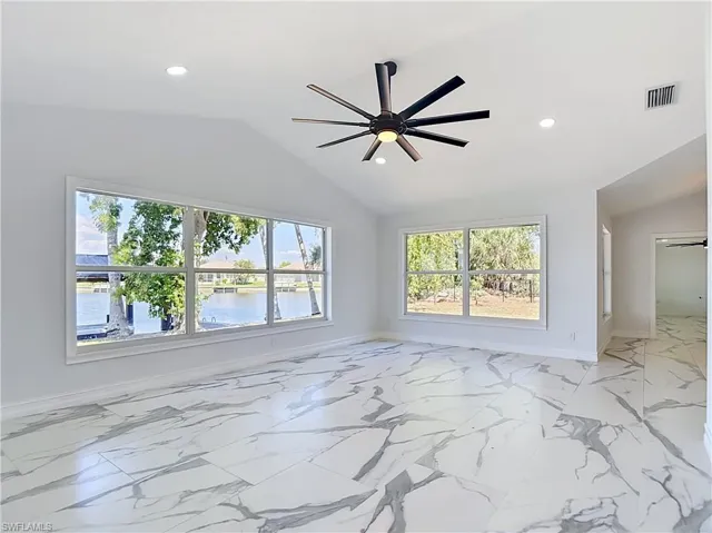 2503  Aviation  PKWY, Cape Coral, FL 33904