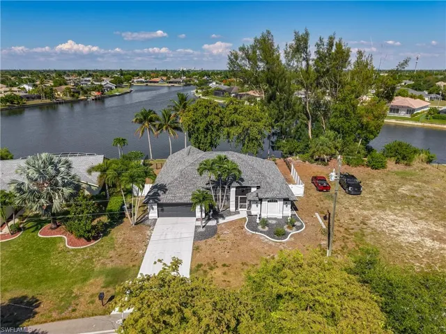 2503  Aviation  PKWY, Cape Coral, FL 33904
