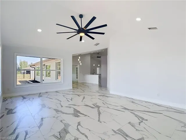 2503  Aviation  PKWY, Cape Coral, FL 33904
