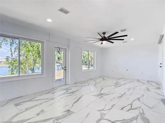 2503  Aviation  PKWY, Cape Coral, FL 33904