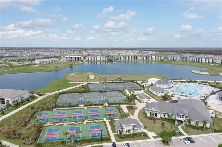 Pickleball & tennis & pool