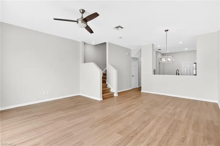 3610 Pine Oak Cir 106, Fort Myers, Florida 33916