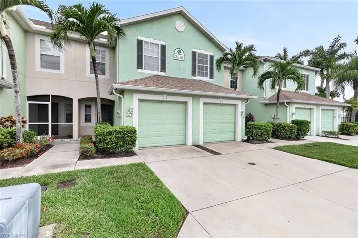 3610 Pine Oak Cir 106, Fort Myers, Florida 33916