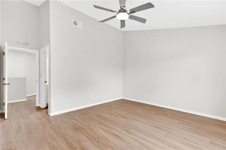 3610 Pine Oak Cir 106, Fort Myers, Florida 33916
