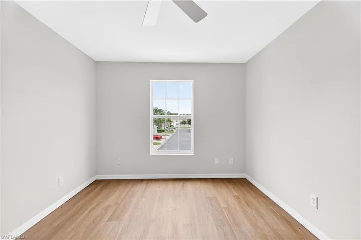 3610 Pine Oak Cir 106, Fort Myers, Florida 33916