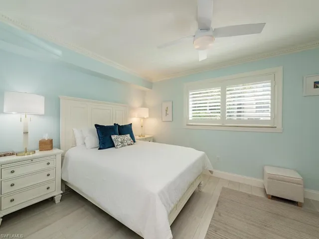 950 7th Ave S # 15, Naples Fl 34102