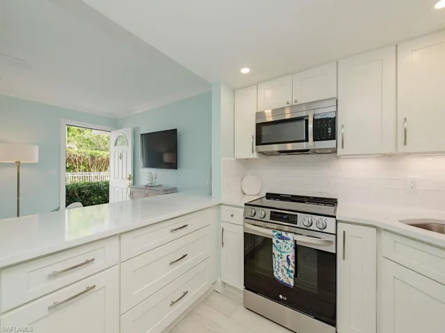 950 7th Ave S # 15, Naples Fl 34102