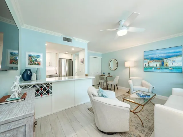 950 7th Ave S # 15, Naples Fl 34102