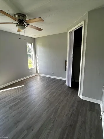 2378  Tucker  LN, North Fort Myers, FL 33917