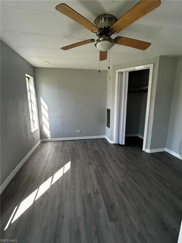2378  Tucker  LN, North Fort Myers, FL 33917