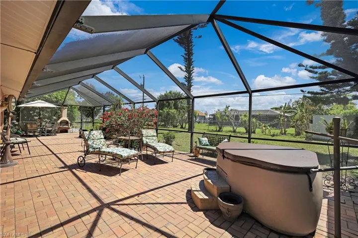 1422 NE Van Loon  TER, Cape Coral, FL 33909