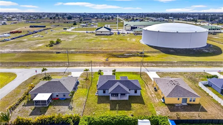 2223 Nw 11th Ct, Cape Coral, Florida 33993