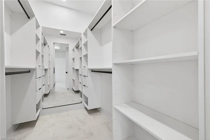 2223 Nw 11th Ct, Cape Coral, Florida 33993