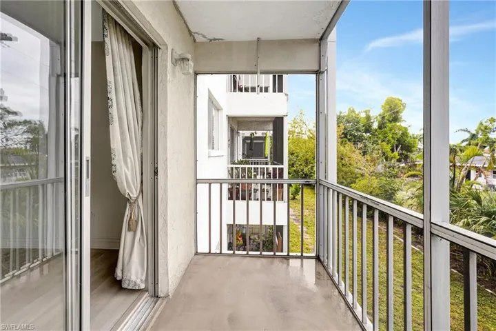 4906 Victoria Dr # 209, Cape Coral, Florida 33904