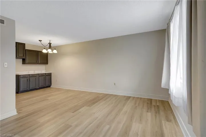 4906 Victoria Dr # 209, Cape Coral, Florida 33904