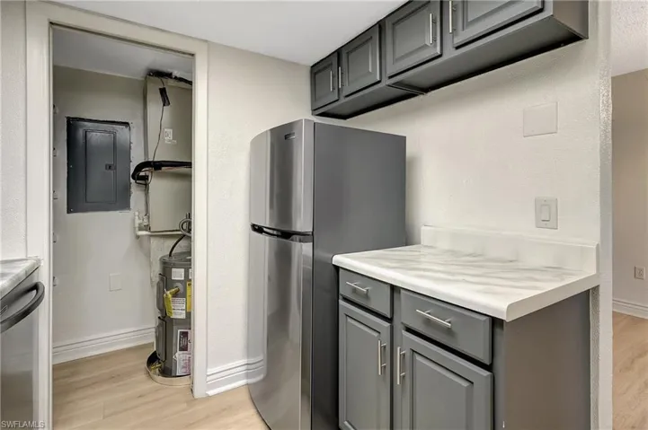 4906 Victoria Dr # 209, Cape Coral, Florida 33904